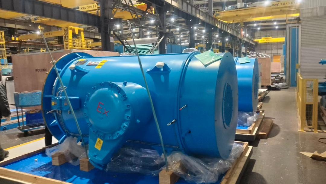 High-power motors and control panels